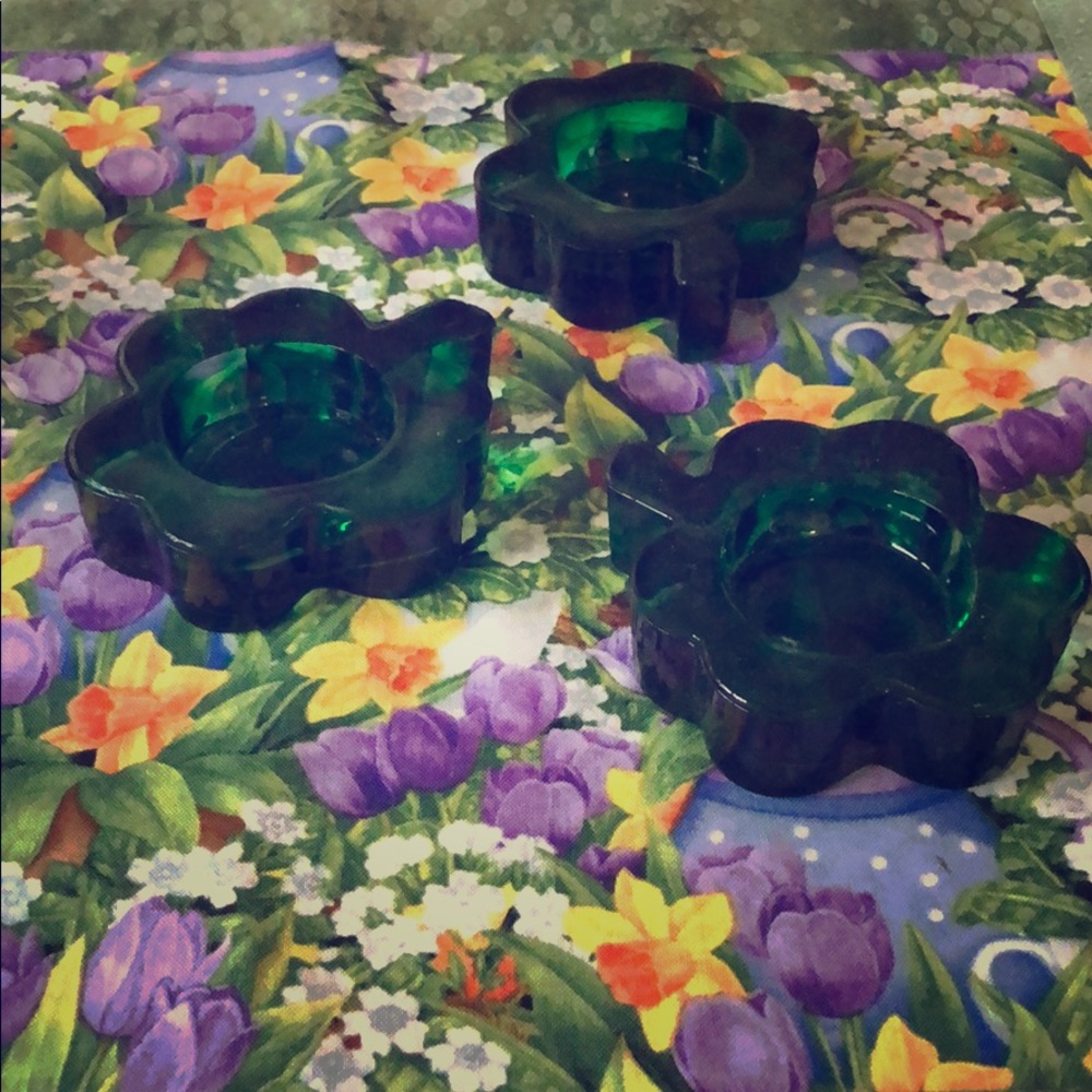 Glass Shamrock Green Tea-light Candle Holders☘️